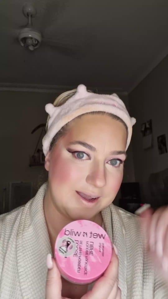 Post 6 by Cat 💋 beauty and life abroad on TikTok (video)