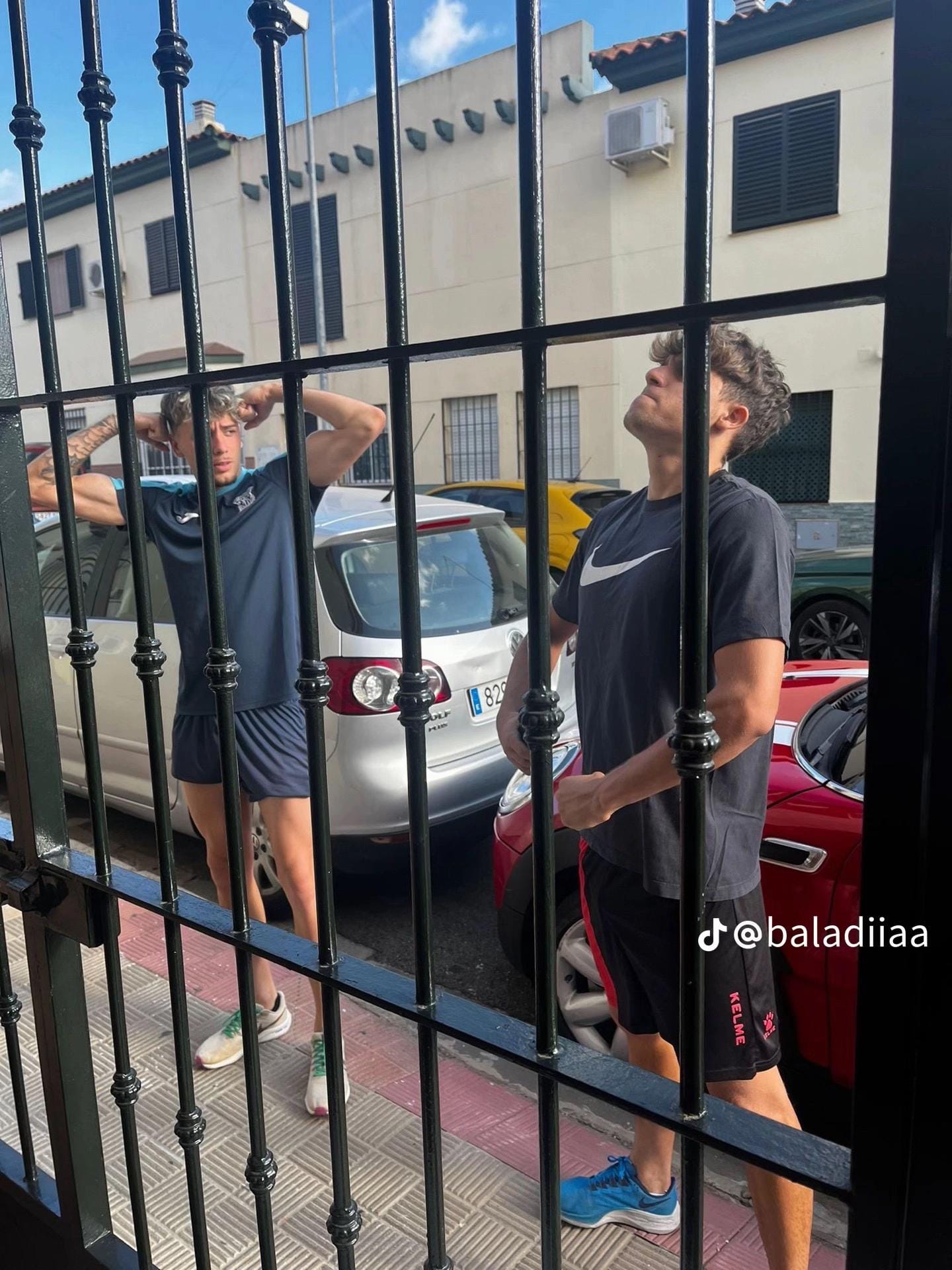 Post 1 by Bala on TikTok (video)
