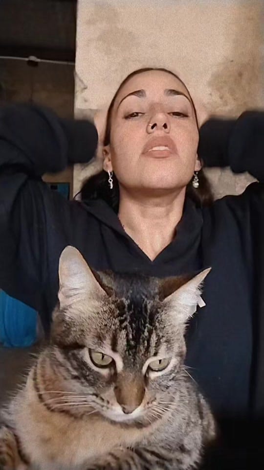 Post 2 by julii.camandona on TikTok (video)
