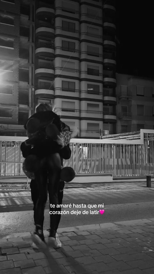 Post 1 by ania🤧 on TikTok (video)