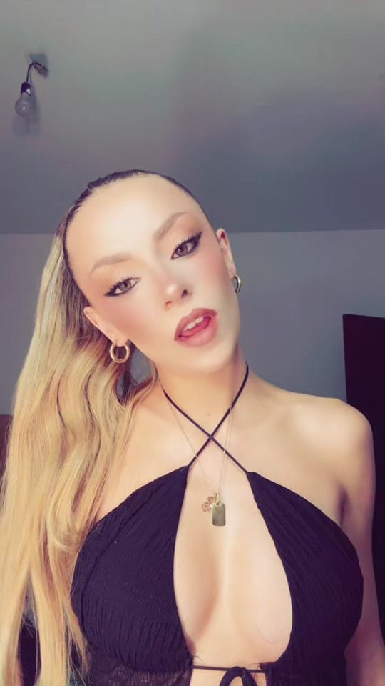 Post 7 by ania🤧 on TikTok (video)