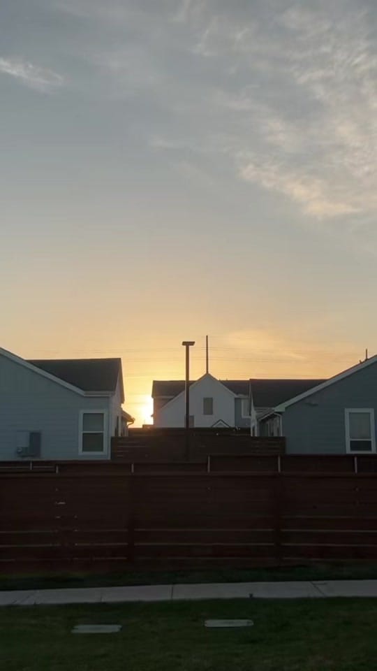 Post 2 by Adri on TikTok (video)