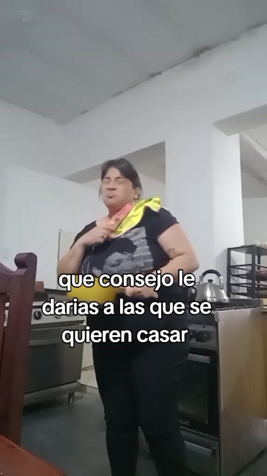 Post 8 by maru on TikTok (video)