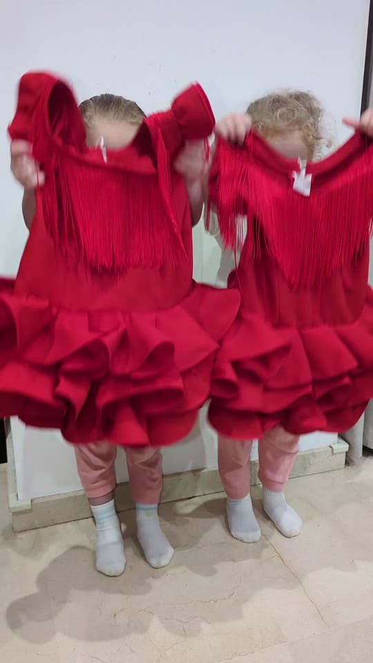 Post 10 by lolenagemelas on TikTok (video)
