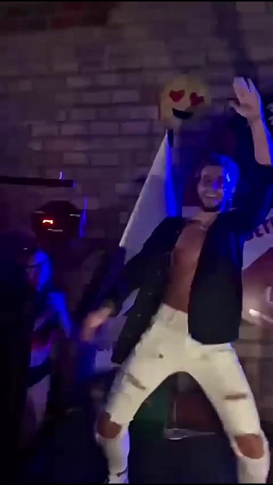 Post 3 by Nico Caro on TikTok (video)