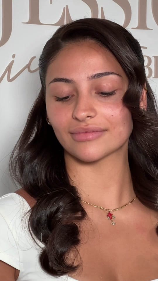 Post 5 by Jessica Nicastro MUA on TikTok (video)