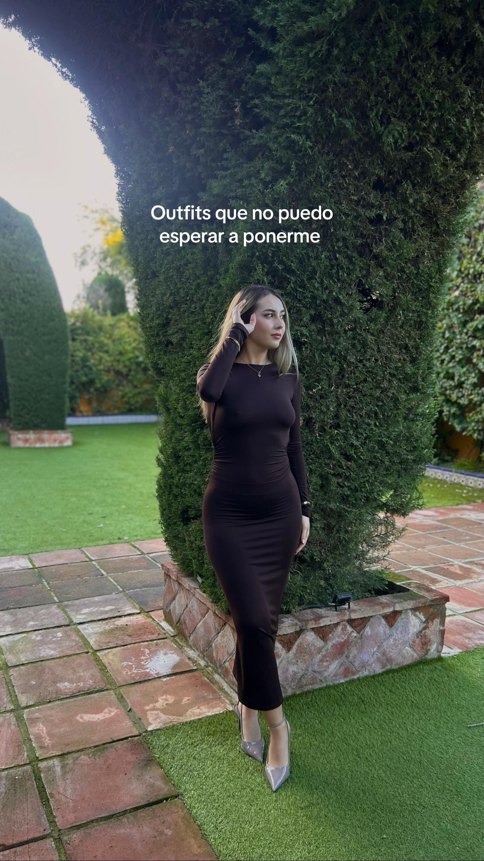 Post 2 by Carmen Lopez on TikTok (video)