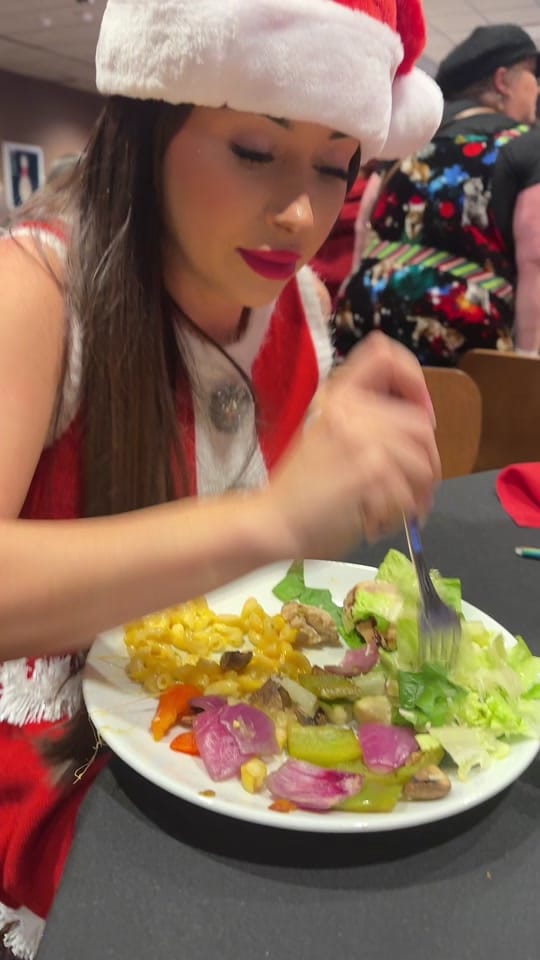 Post 5 by Samantha Martinez on TikTok (video)