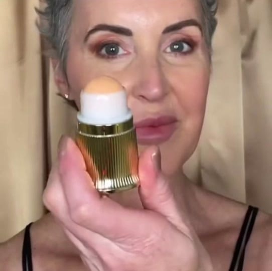 Post 1 by mirenessecosmeticsofficial on TikTok (video)