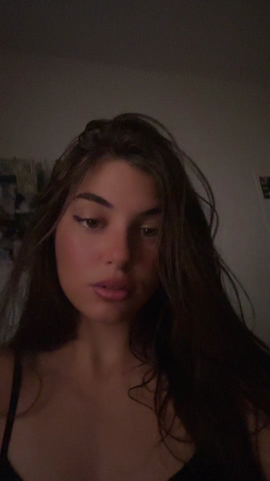 Post 8 by 222 on TikTok (video)