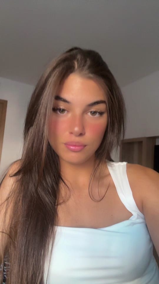 Post 7 by 222 on TikTok (video)