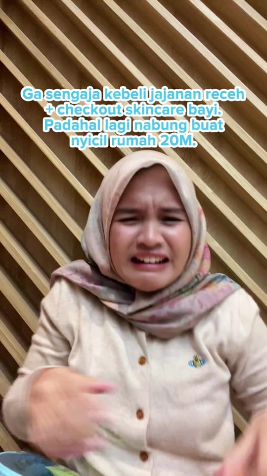 Post 7 by Loluna Official on TikTok (video)