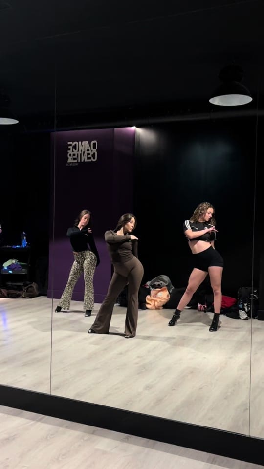 Post 7 by Angela Villa Castello on TikTok (video)