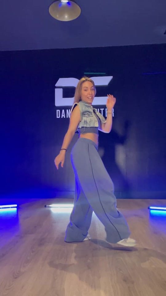 Post 10 by Angela Villa Castello on TikTok (video)