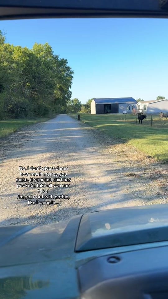 Post 8 by Andrew Wolfe on TikTok (video)