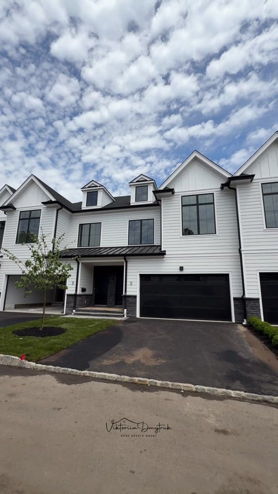 Post 5 by Viktoriia Dmytruk on TikTok (video)