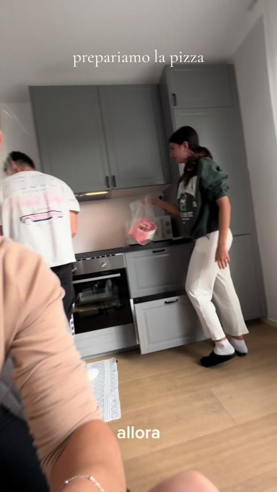 Post 7 by Sus on TikTok (video)