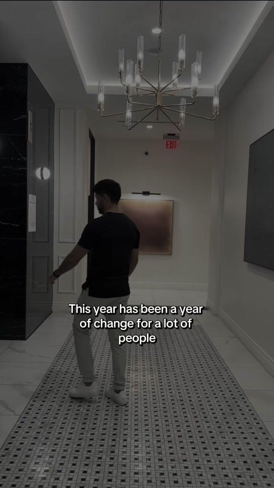 Post 4 by Enrique ➡️ Houston Apartments on TikTok (video)