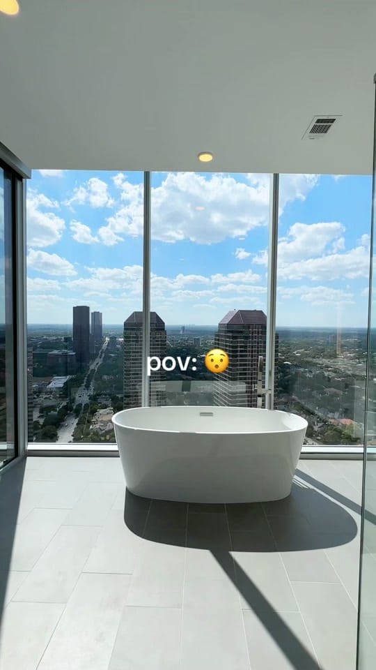 Post 7 by Enrique ➡️ Houston Apartments on TikTok (video)