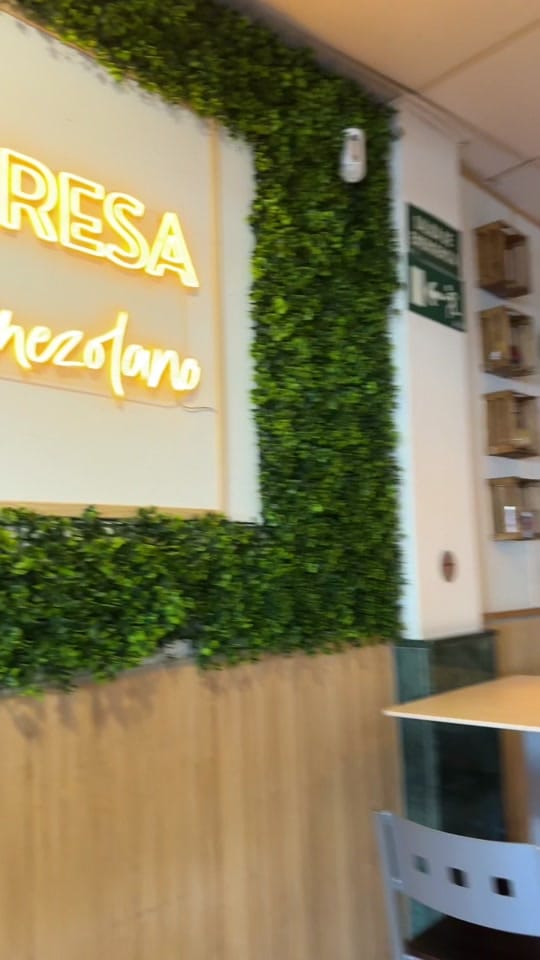 Post 4 by Sevillafooding on TikTok (video)