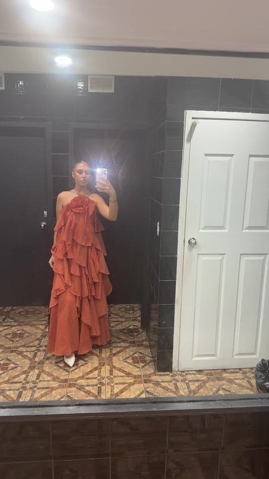 Post 1 by Celin Mazloum on TikTok (video)