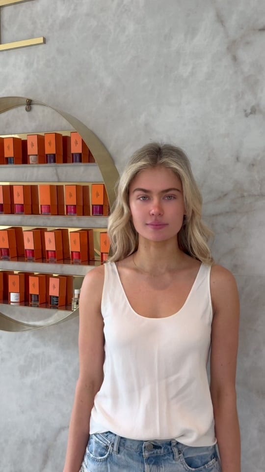 Post 2 by Laque Bar on TikTok (video)