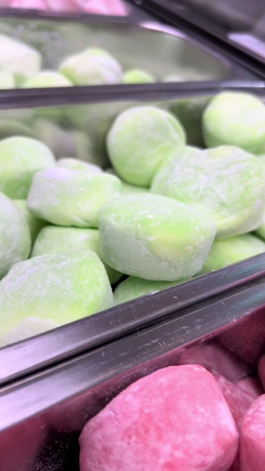 Post 10 by Mochi Mochi Soul ice cream on TikTok (video)