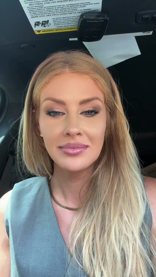 Post 2 by Twinningforthegram on TikTok (video)