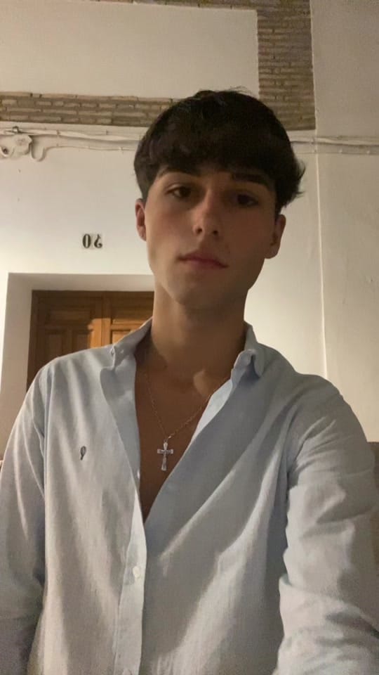 Post 7 by hugogomeez__ on TikTok (video)