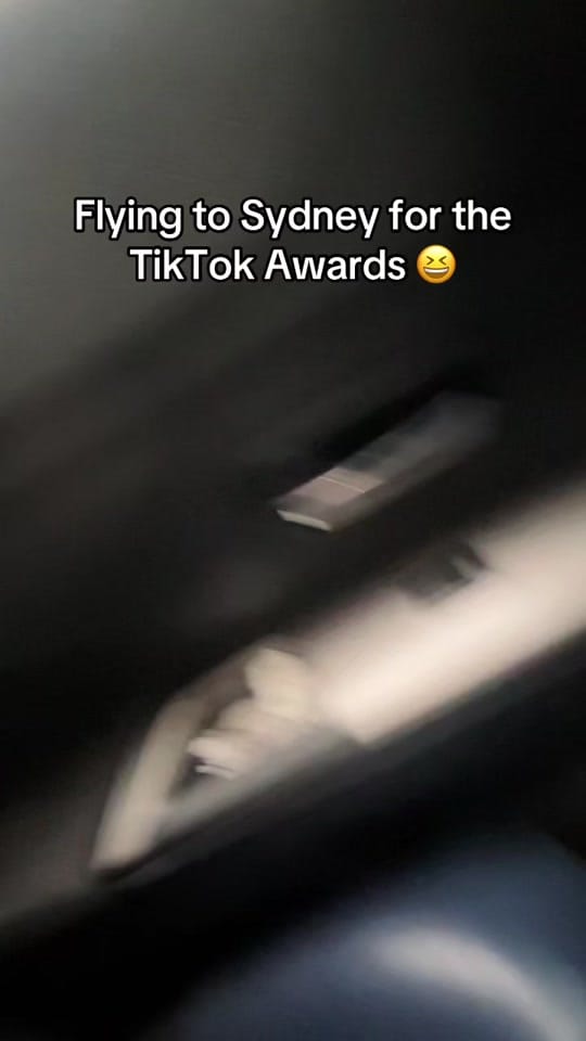 Post 1 by yalani.i on TikTok (video)