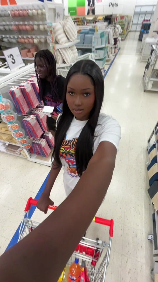 Post 6 by yalani.i on TikTok (video)