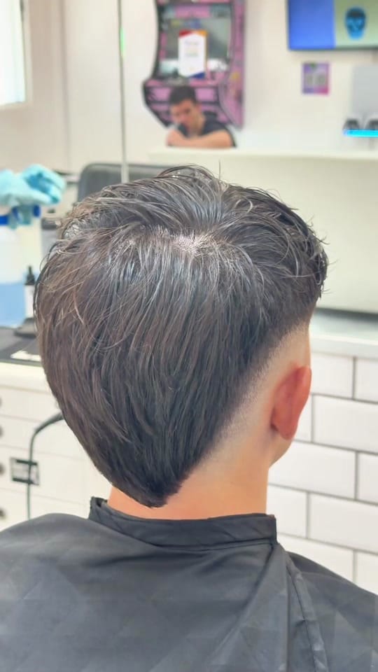 Post 3 by Menpeluqueros® on TikTok (video)