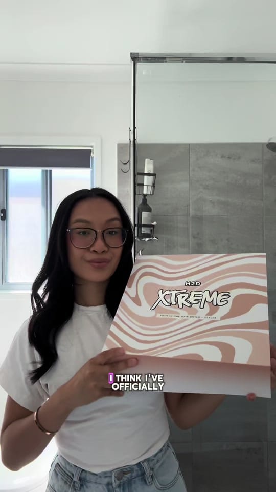 Post 5 by Oz Hair and Beauty on TikTok (video)
