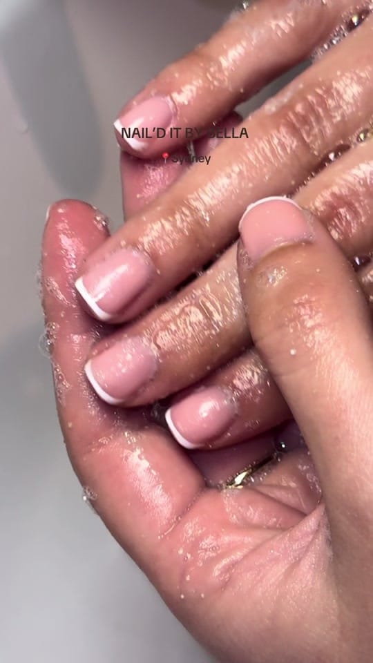 Post 3 by Isabella on TikTok (video)