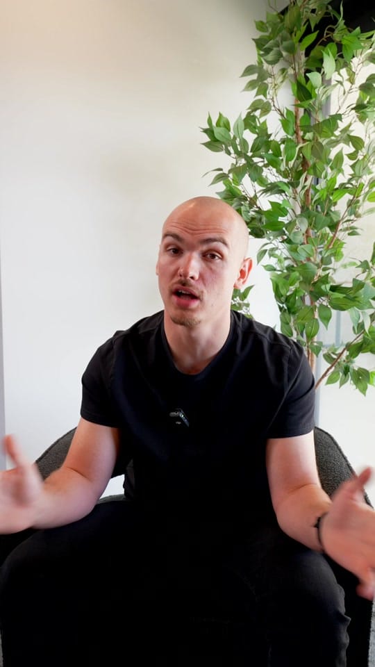 Post 4 by Vlad on TikTok (video)
