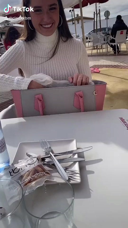 Post 10 by Clauxbm on TikTok (video)
