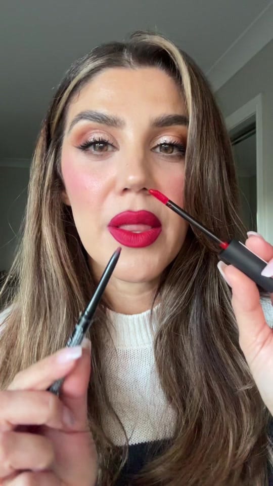 Post 4 by Rania BellaMarie Mua on TikTok (video)