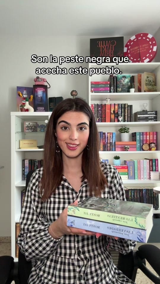 Post 9 by Teresa 📚🩵 on TikTok (video)