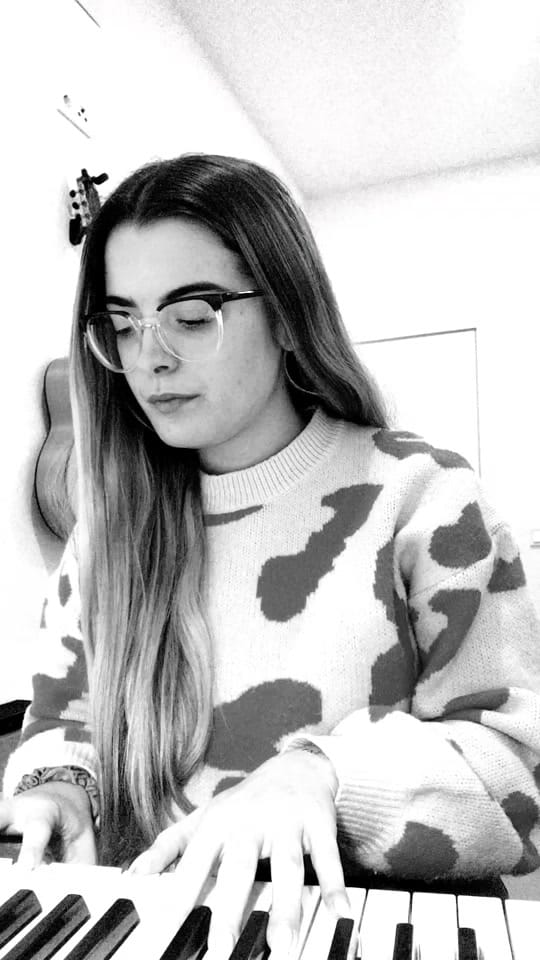Post 2 by Lucía Rodríguez 🎼 on TikTok (video)