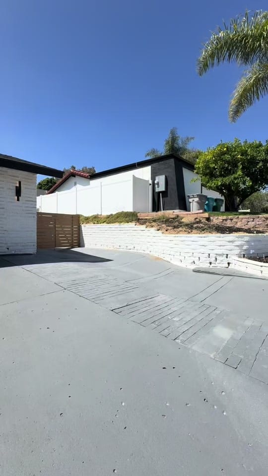 Post 2 by Haley McLelland on TikTok (video)