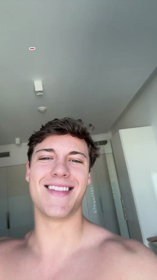 Post 5 by Emilio Herrera on TikTok (video)