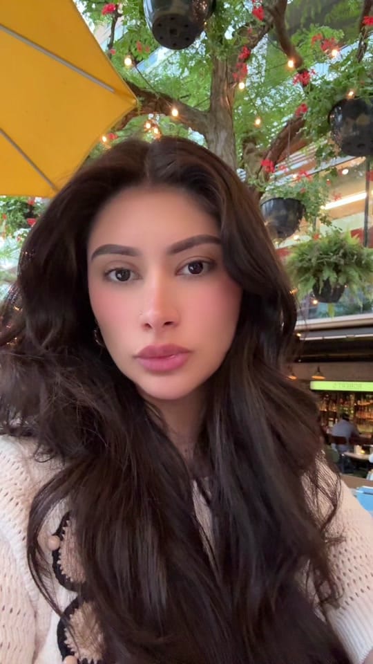 Post 2 by Valery Oyoque on TikTok (video)