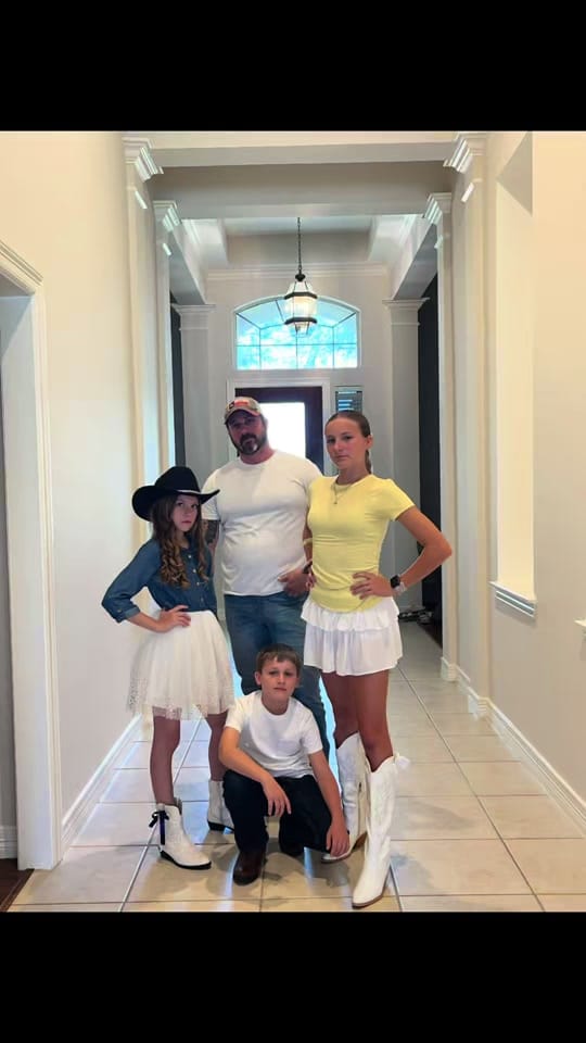 Post 8 by Robert Hirt on TikTok (video)