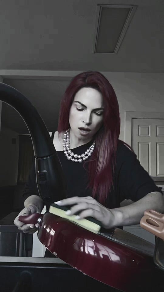 Post 9 by Miss June Sells Oregon, LLC on TikTok (video)
