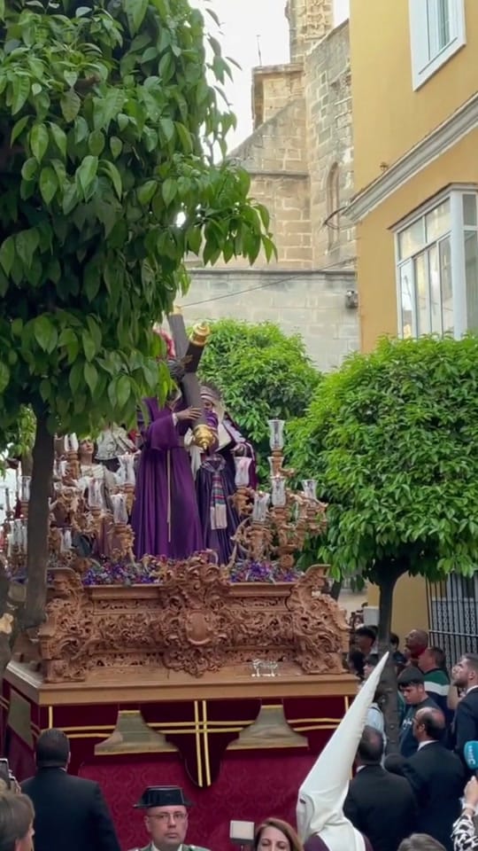 Post 9 by Pasion de Cofrades on TikTok (video)