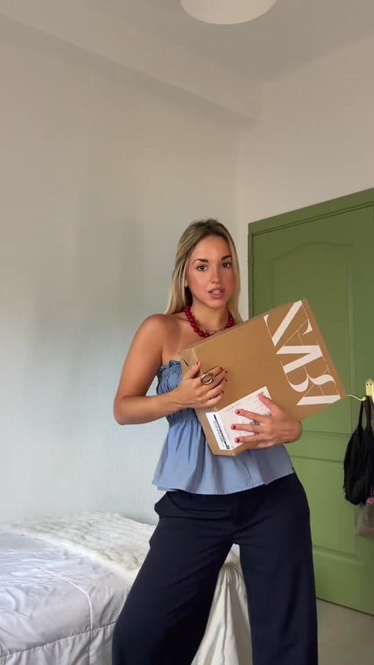 Post 5 by Sabrina Herrera on TikTok (video)