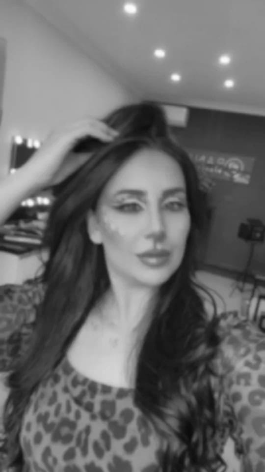 Post 1 by Rana Makeup Artist خبيرة مكياج on TikTok (video)