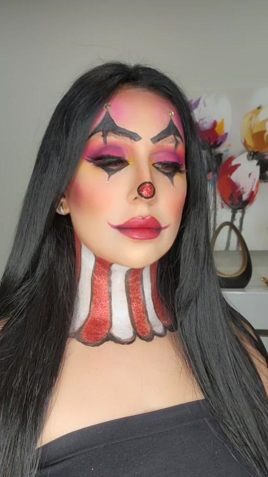 Post 8 by Rana Makeup Artist خبيرة مكياج on TikTok (video)
