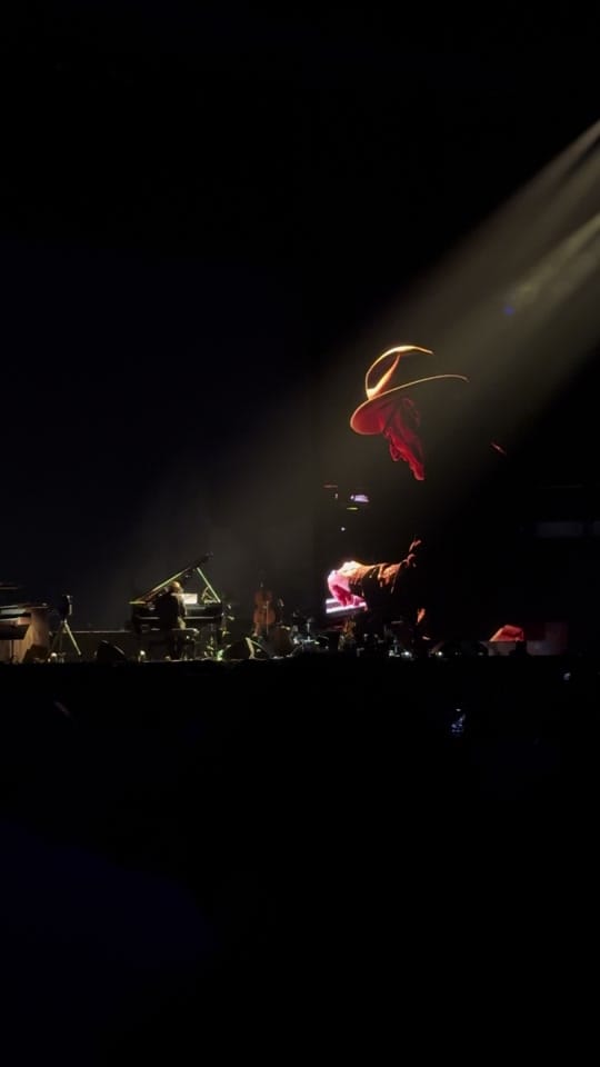 Post 1 by J A I R O on TikTok (video)