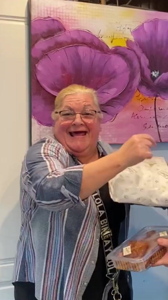 Post 4 by Madre de cabrones Oficial on TikTok (video)